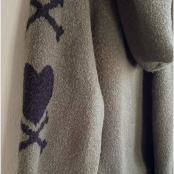 Torrid Hooded Sweater Heart Cross Bone Green Size 1X Long Sleeve Tunic Hoodie - Picture 6 of 10